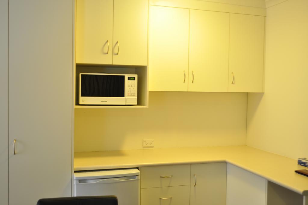 Albury Burvale Motor Inn מראה חיצוני תמונה