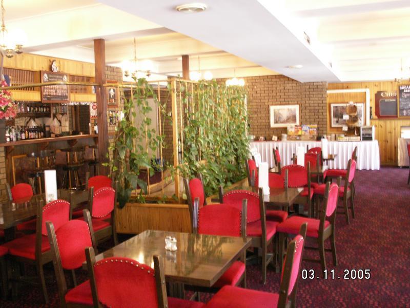 Albury Burvale Motor Inn מראה חיצוני תמונה