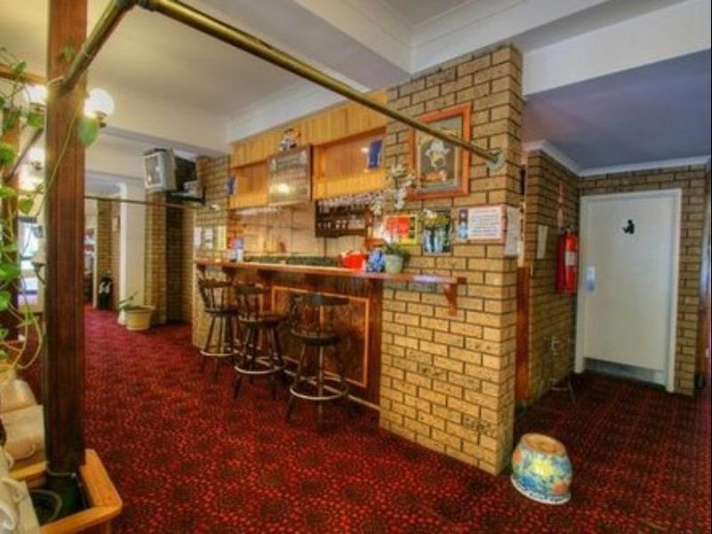 Albury Burvale Motor Inn מראה חיצוני תמונה