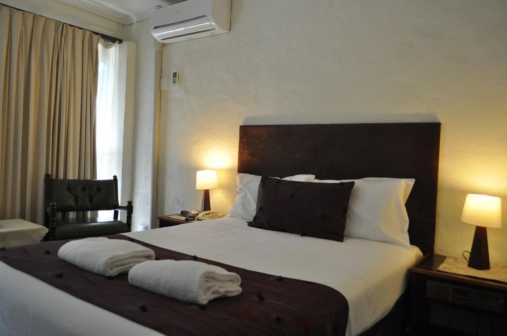 Albury Burvale Motor Inn מראה חיצוני תמונה