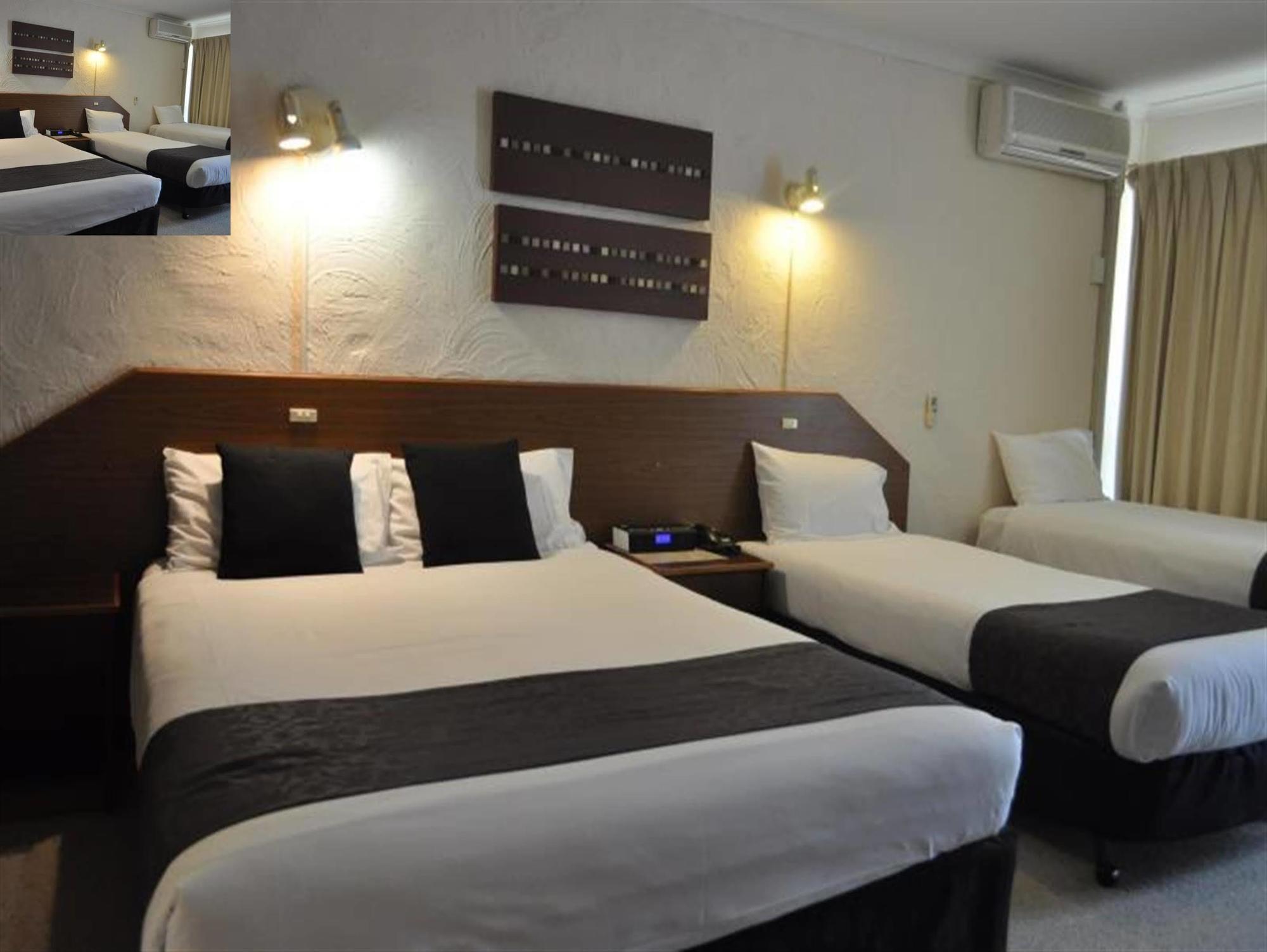 Albury Burvale Motor Inn מראה חיצוני תמונה