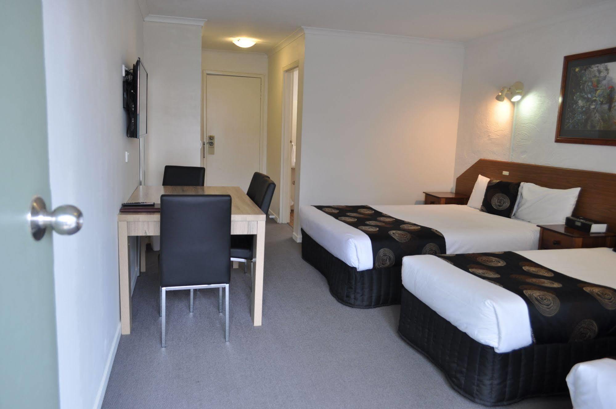 Albury Burvale Motor Inn מראה חיצוני תמונה